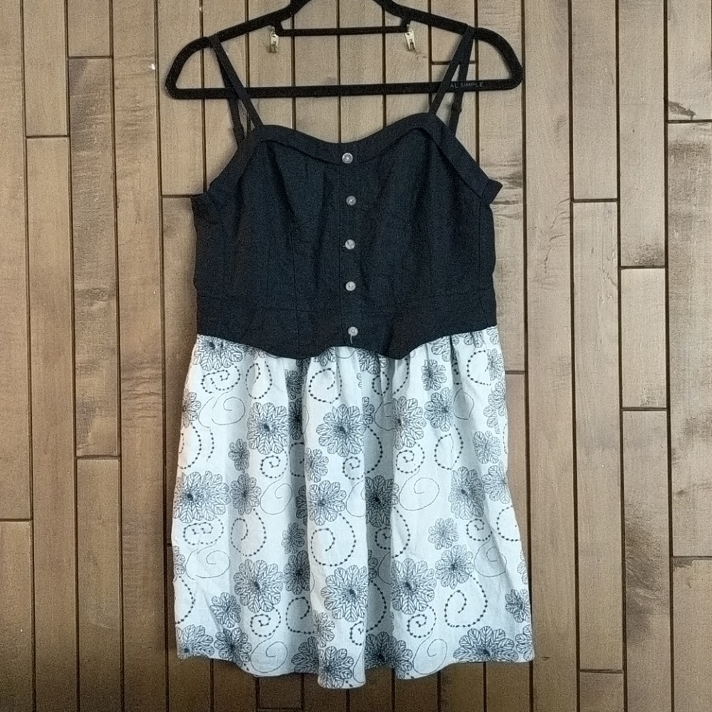⬇️ Flower Print Mini Dress ⬇️
